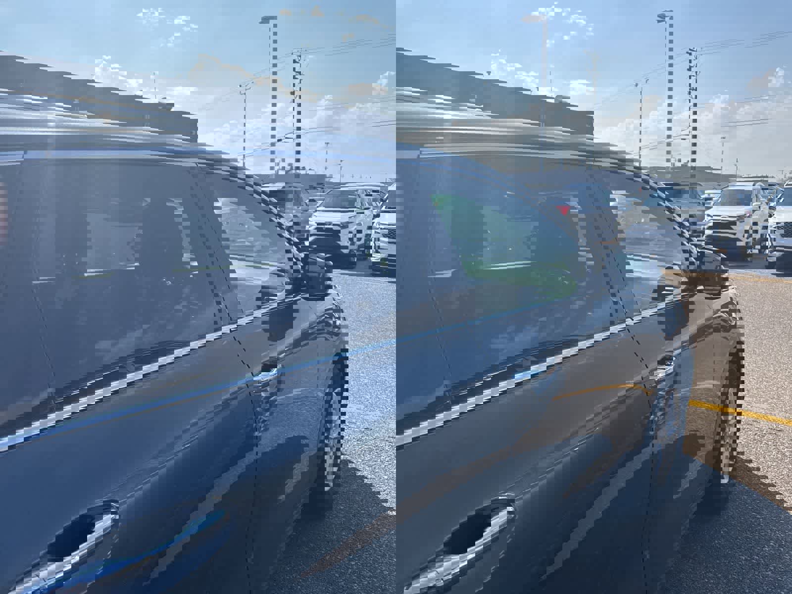 Used 2020 Kia Sorento LX FWD image 17