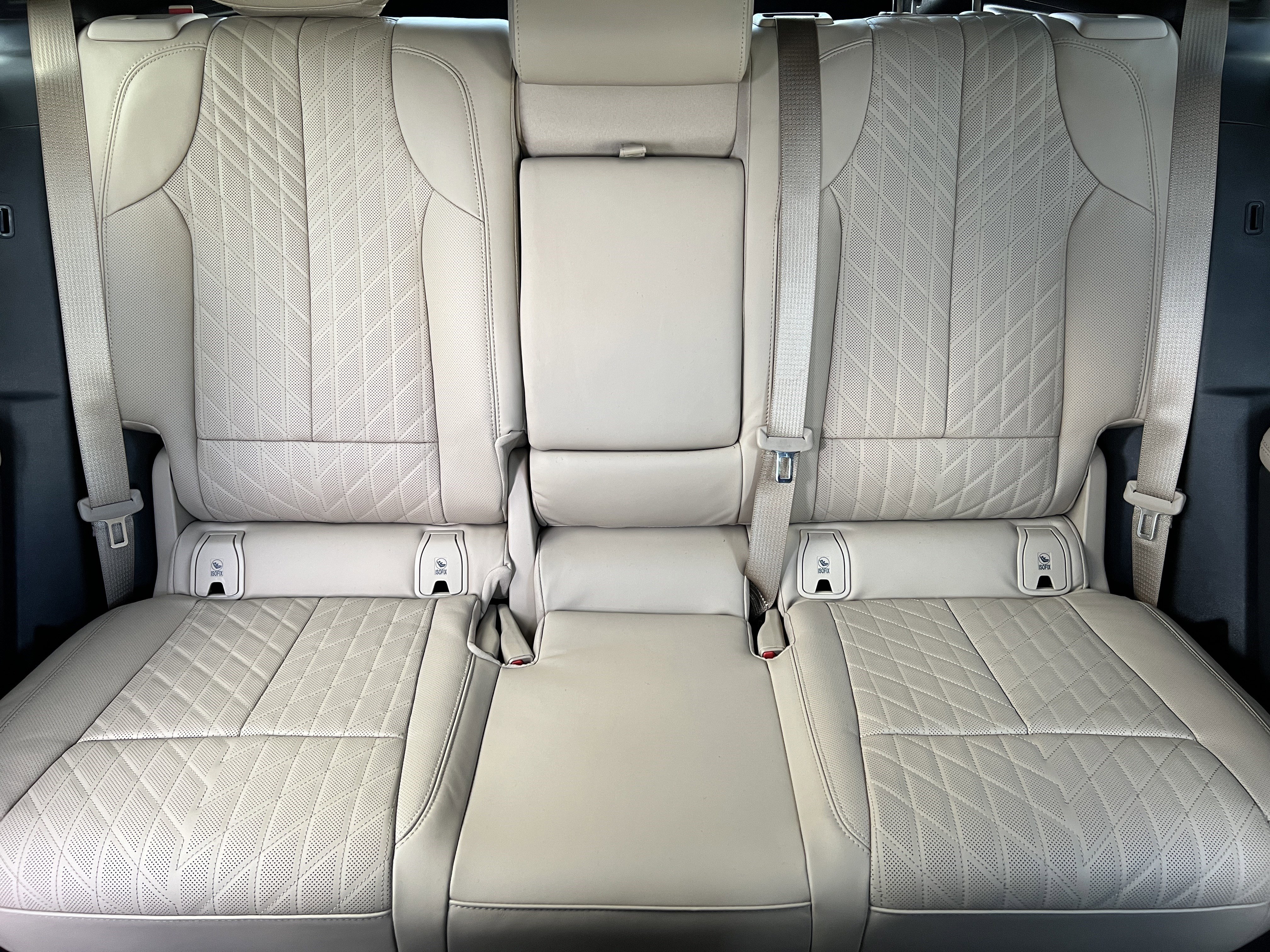 New 2026 Cadillac Lyriq Signature Luxury AWD/4WD image 16