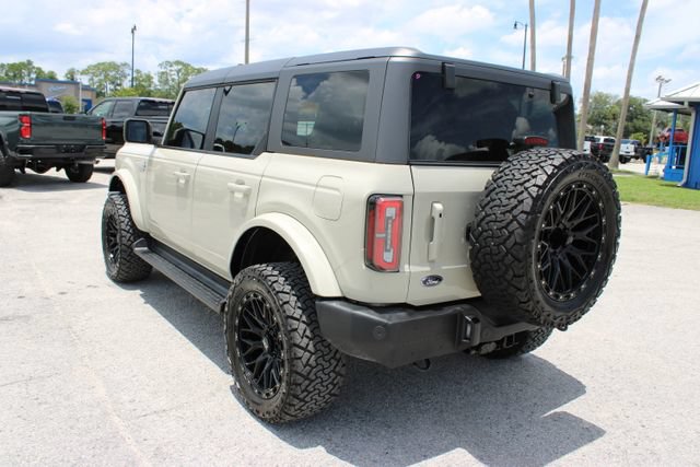 Used 2025 Ford Bronco Outer Banks AWD/4WD image 8