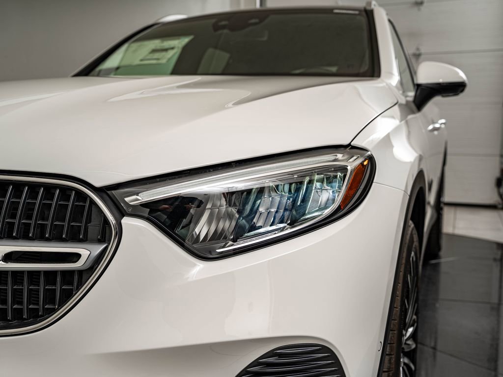New 2026 Mercedes-Benz GLC 300 4MATIC image 14