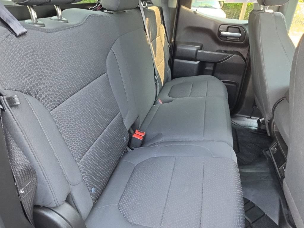 Certified 2020 Chevrolet Silverado 1500 Custom w/ Custom Value Package AWD/4WD image 25