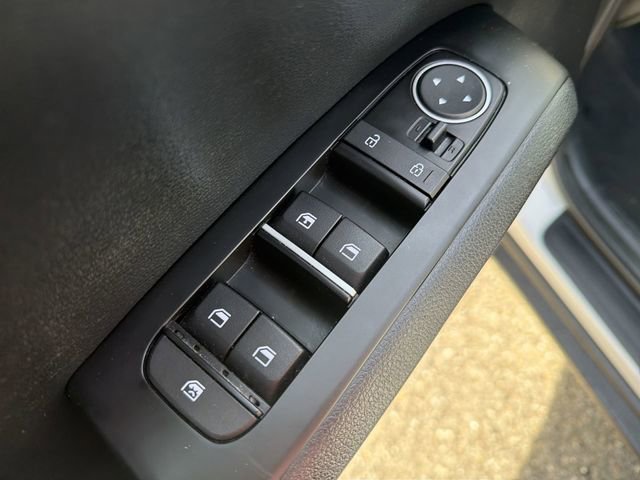 Certified 2024 Kia Soul LX w/ Option Group 015 image 13