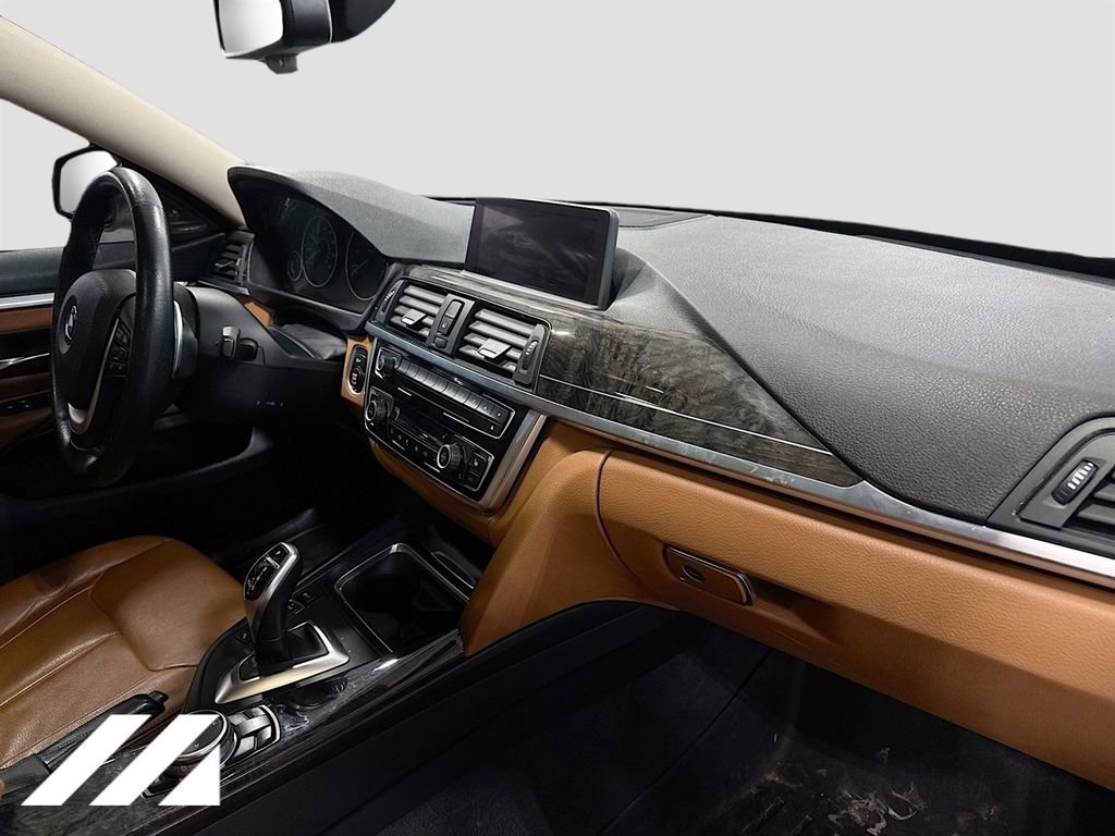 Used 2015 BMW 428i Gran Coupe xDrive image 33