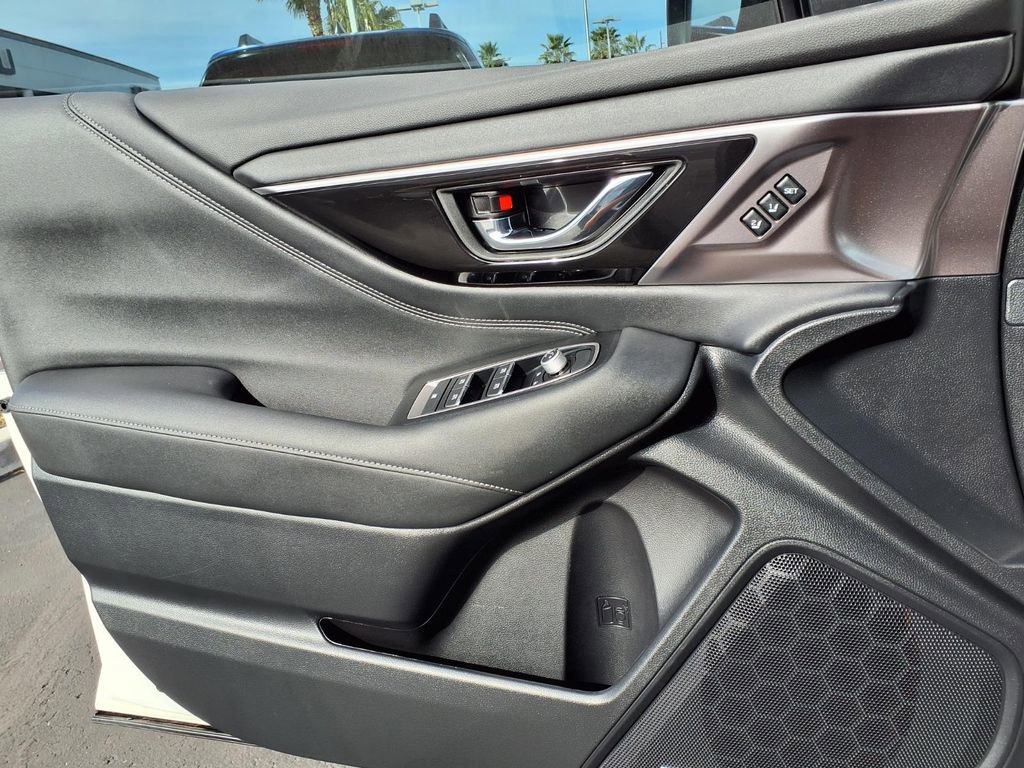 Certified 2025 Subaru Outback Limited w/ Popular Package #2 image 28