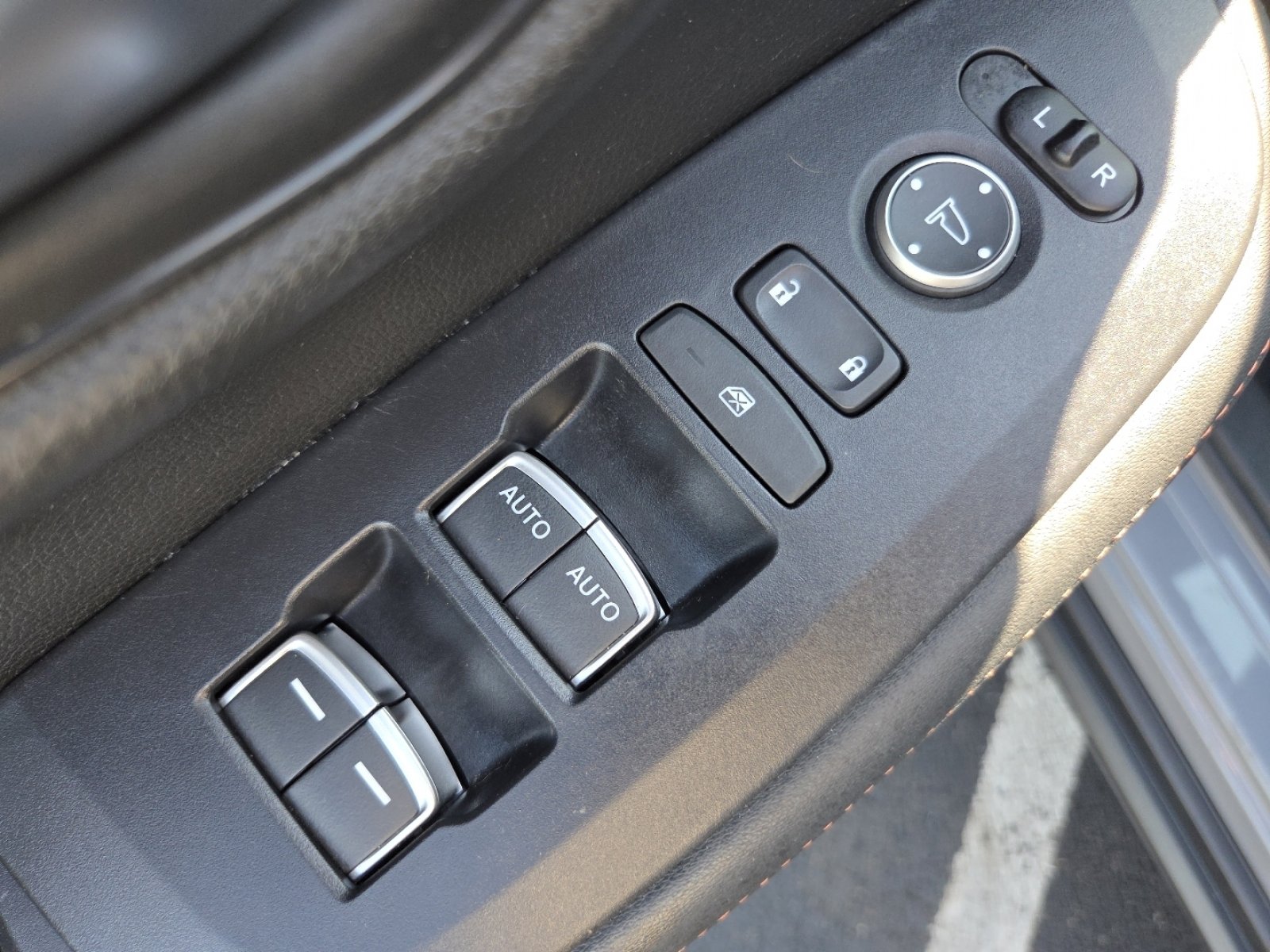 Certified 2024 Honda HR-V Sport image 28