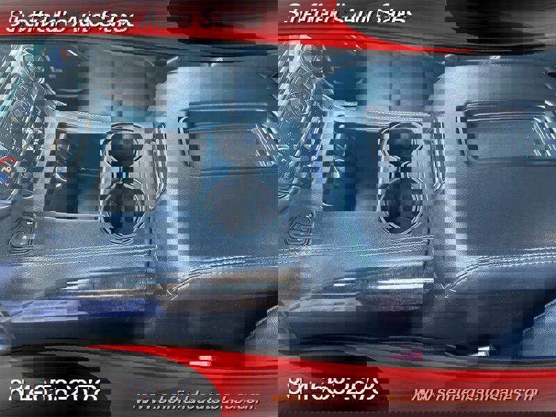 Used 2020 Chevrolet Suburban LT image 31