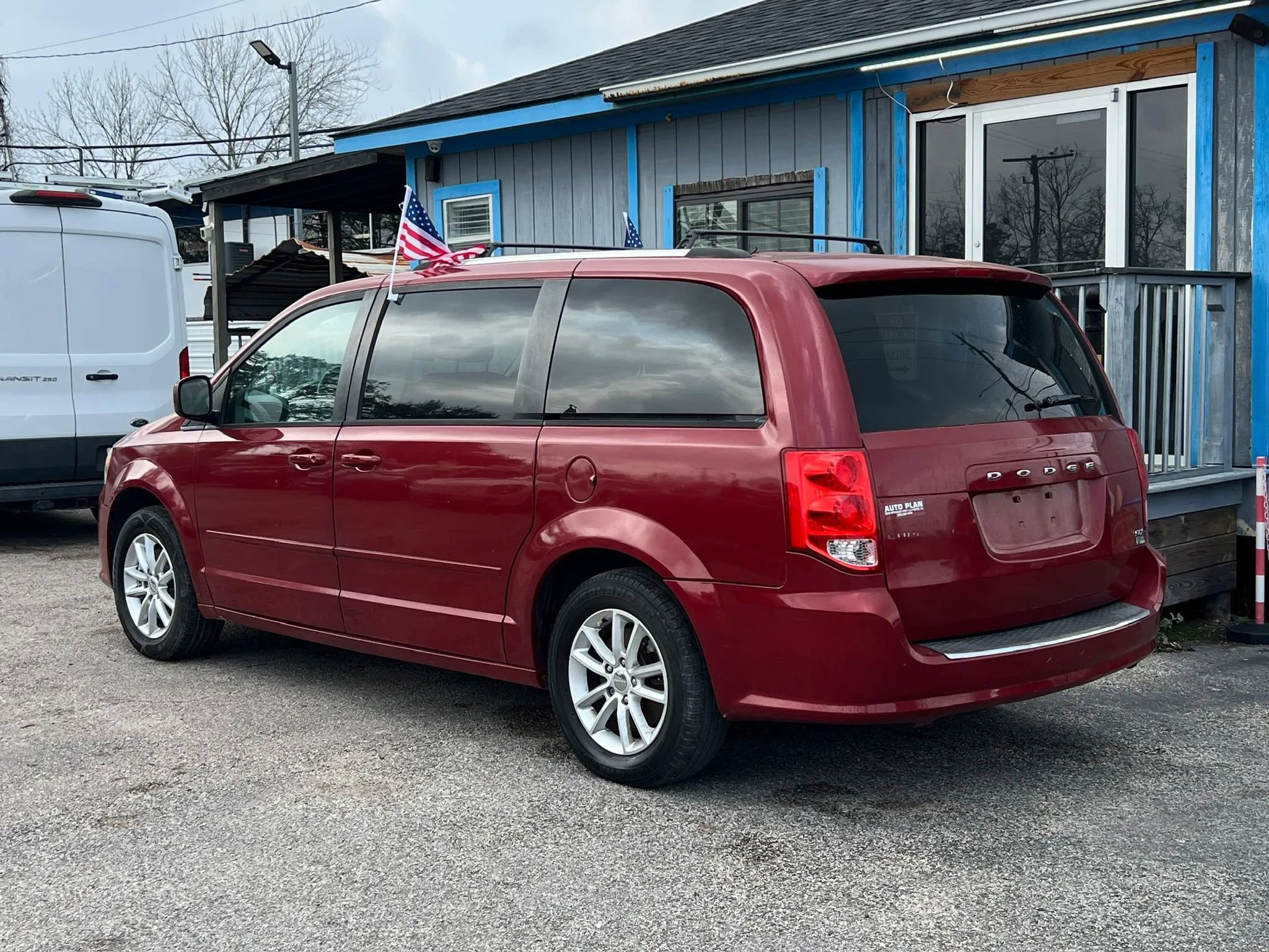 Used 2014 Dodge Grand Caravan SXT image 10