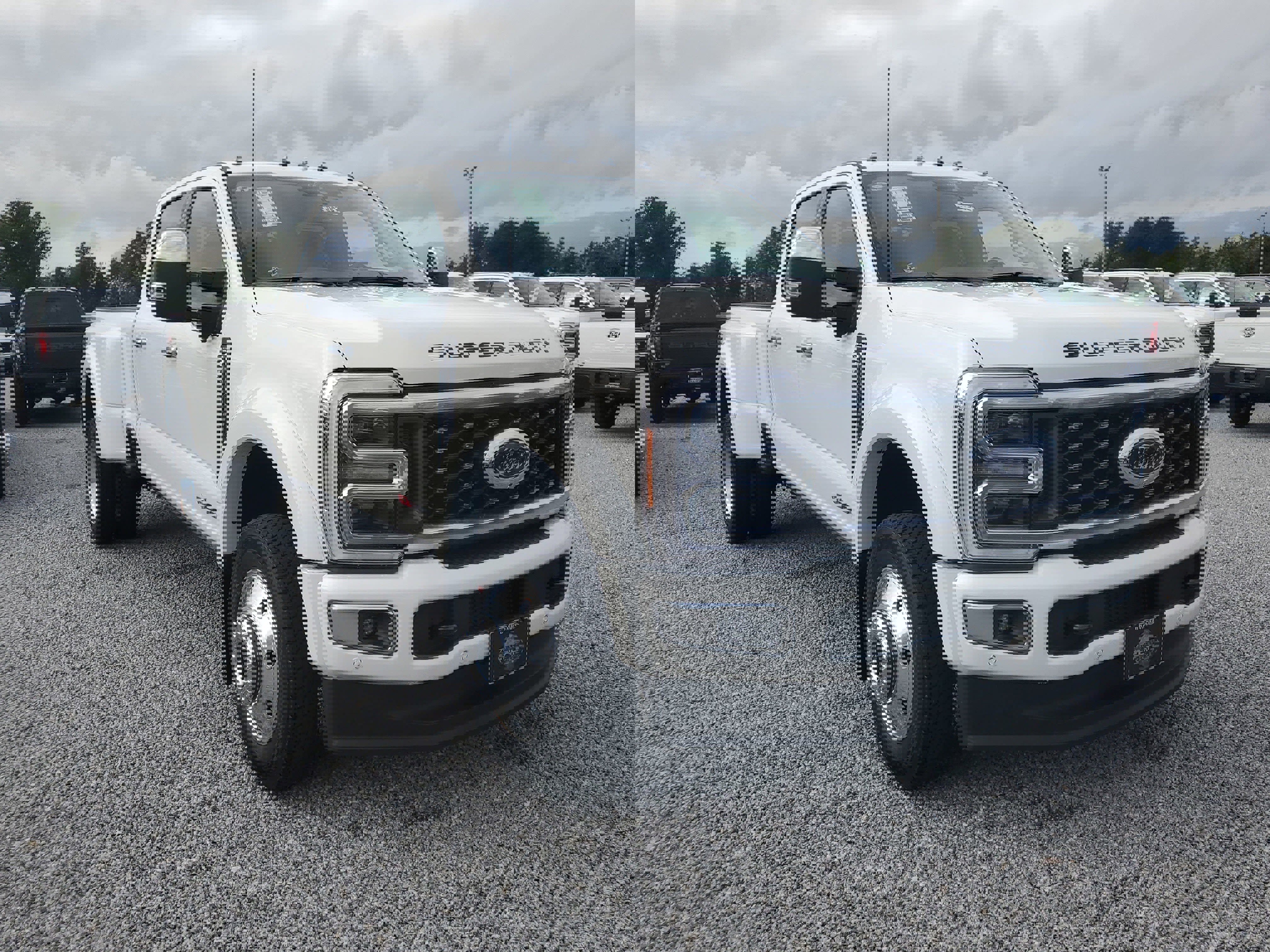 New 2026 Ford F450 Platinum w/ Platinum Plus Package image 2