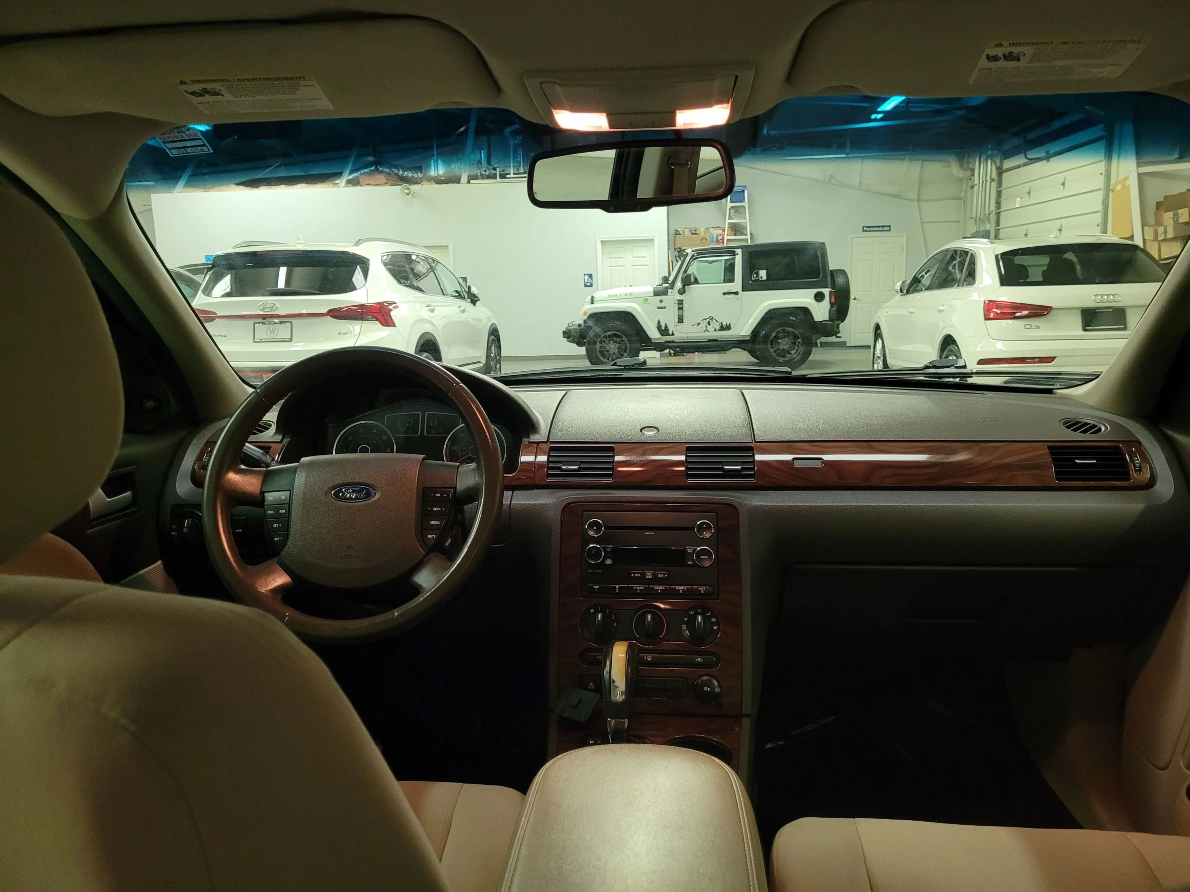 Used 2008 Ford Taurus SEL image 22