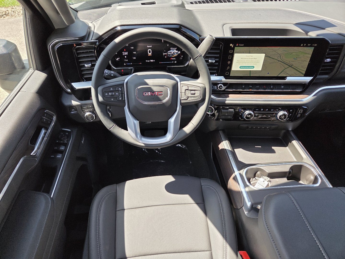 New 2026 GMC Sierra 3500 SLT w/ SLT Premium Package AWD/4WD image 4
