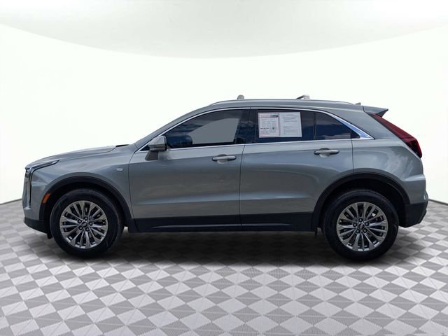 Used 2024 Cadillac XT4 Premium Luxury image 7