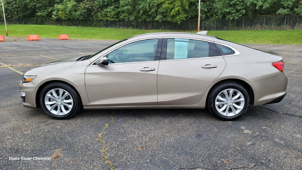 Used 2023 Chevrolet Malibu LT FWD image 7