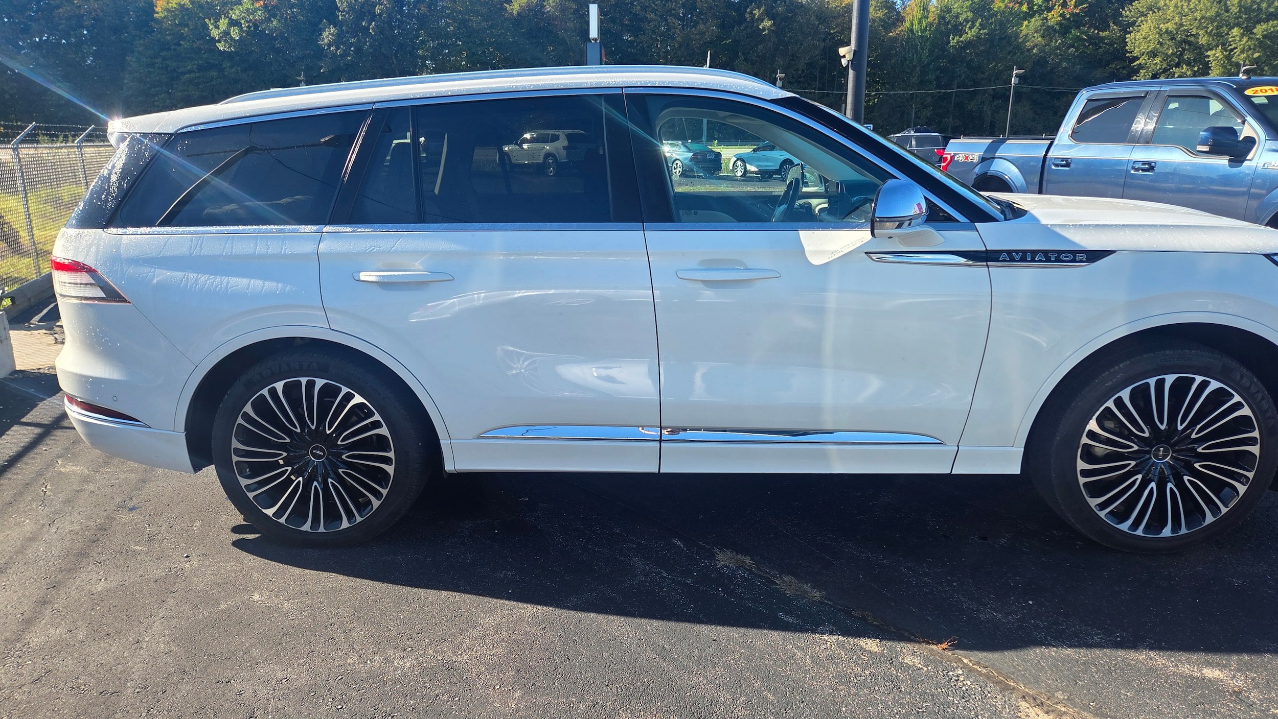 Used 2020 Lincoln Aviator Black Label w/ Dynamic Handling Package AWD/4WD image 10
