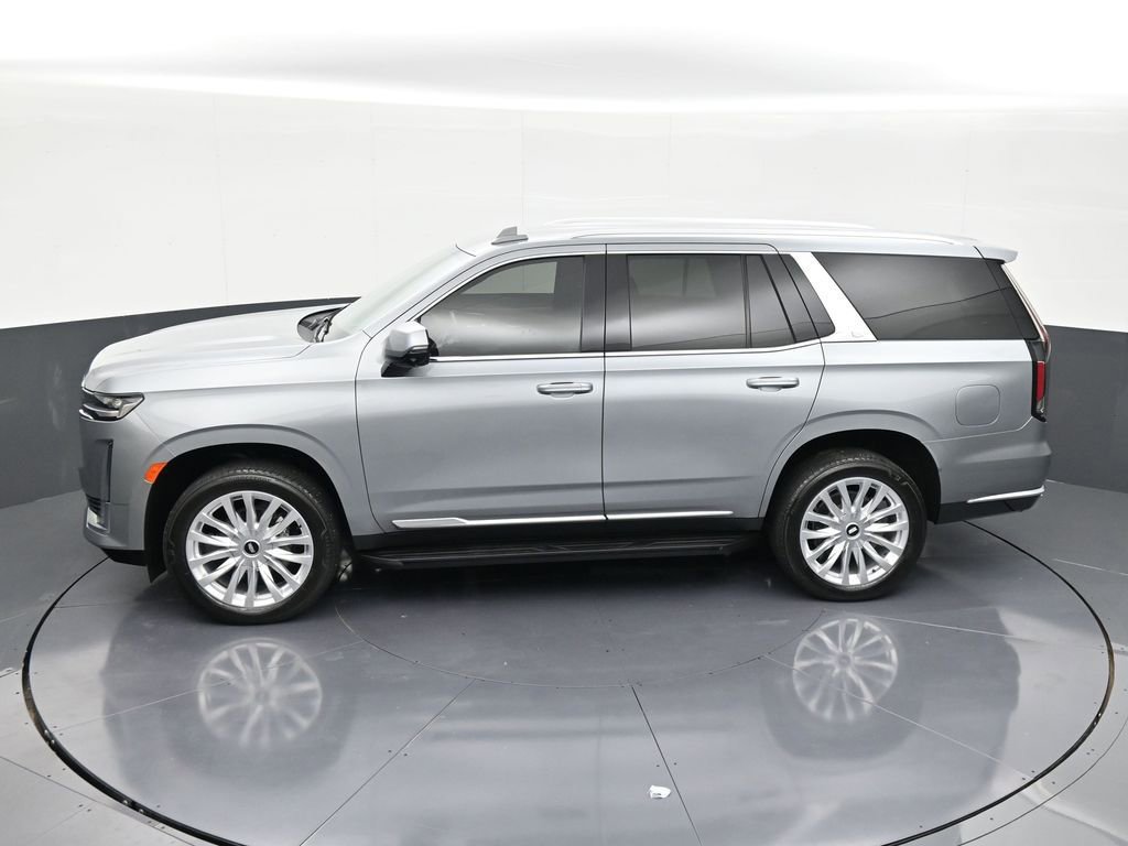 Certified 2024 Cadillac Escalade Luxury RWD image 10