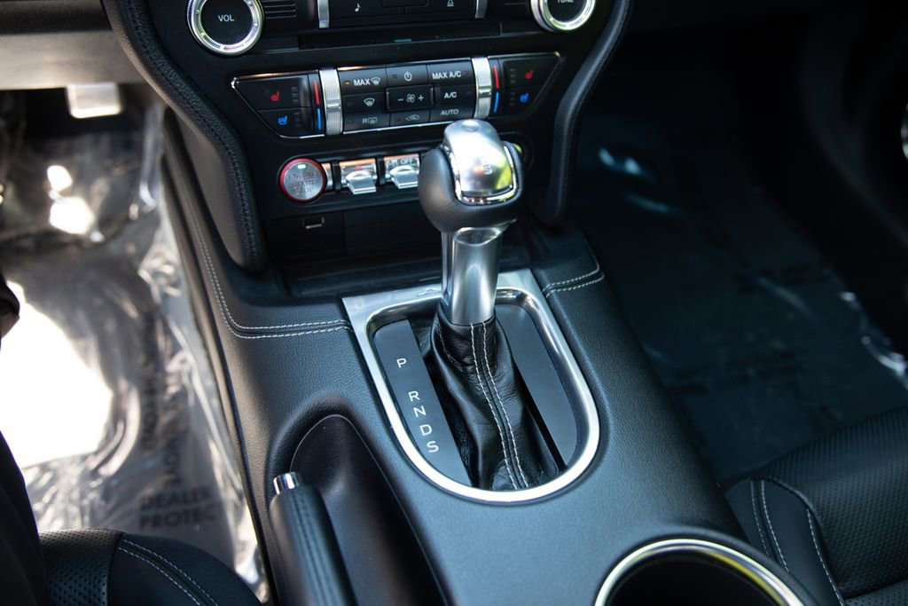 Used 2022 Ford Mustang Mach 1 w/ Mach 1 Handling Package RWD image 16