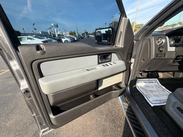 Used 2014 Ford F150 XLT w/ Equipment Group 302A Luxury AWD/4WD image 22