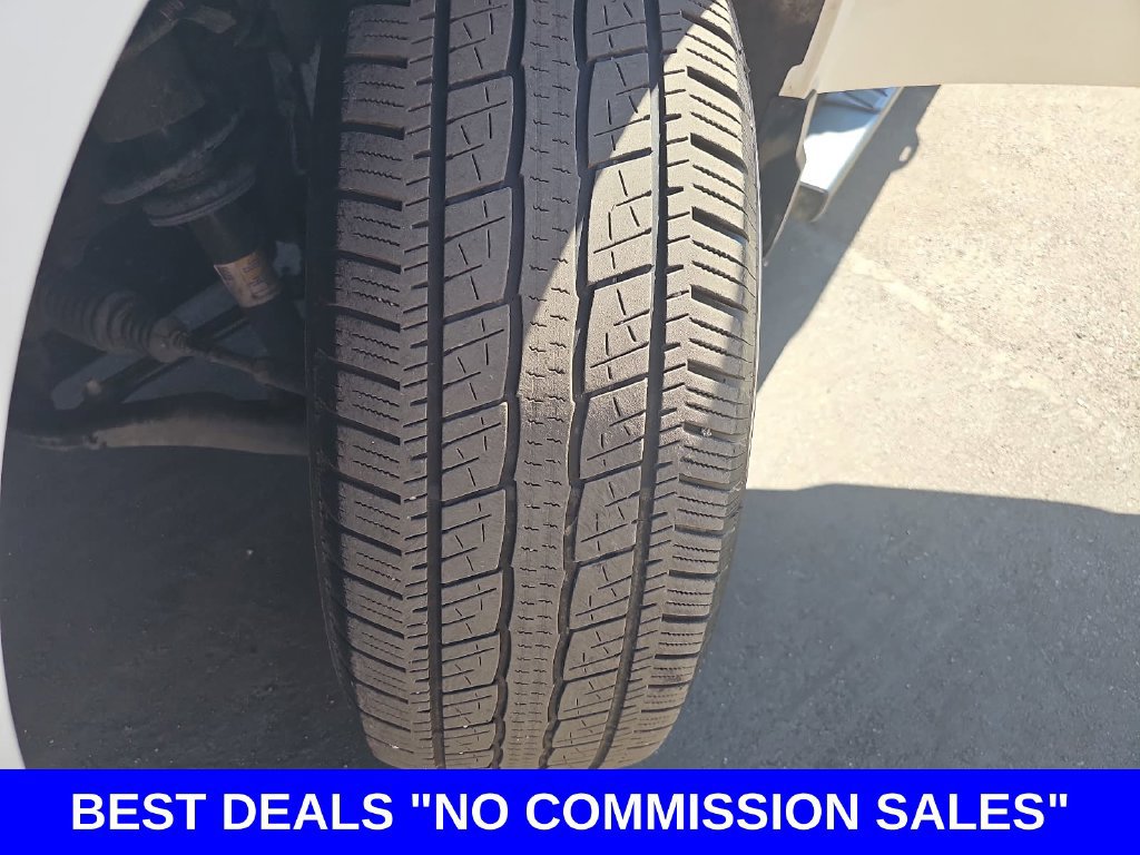 Used 2024 Chevrolet Silverado 1500 Custom RWD image 34