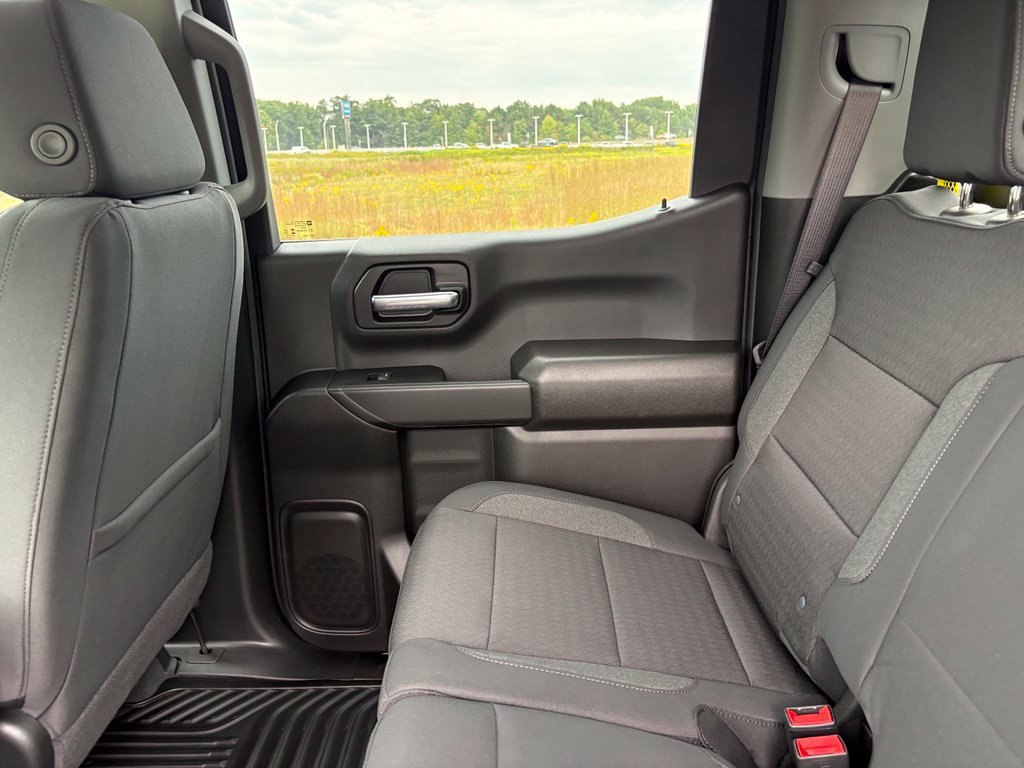 New 2026 Chevrolet Silverado 1500 Custom AWD/4WD image 40
