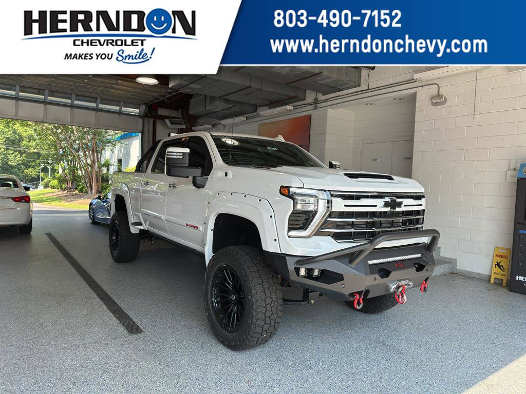 New 2025 Chevrolet Silverado 2500 LTZ w/ LTZ Premium Package AWD/4WD image 1