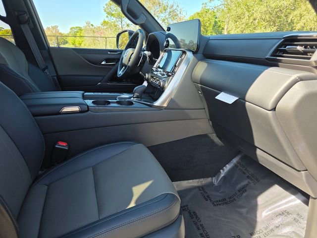 New 2026 Lexus LX 700h Overtrail image 9