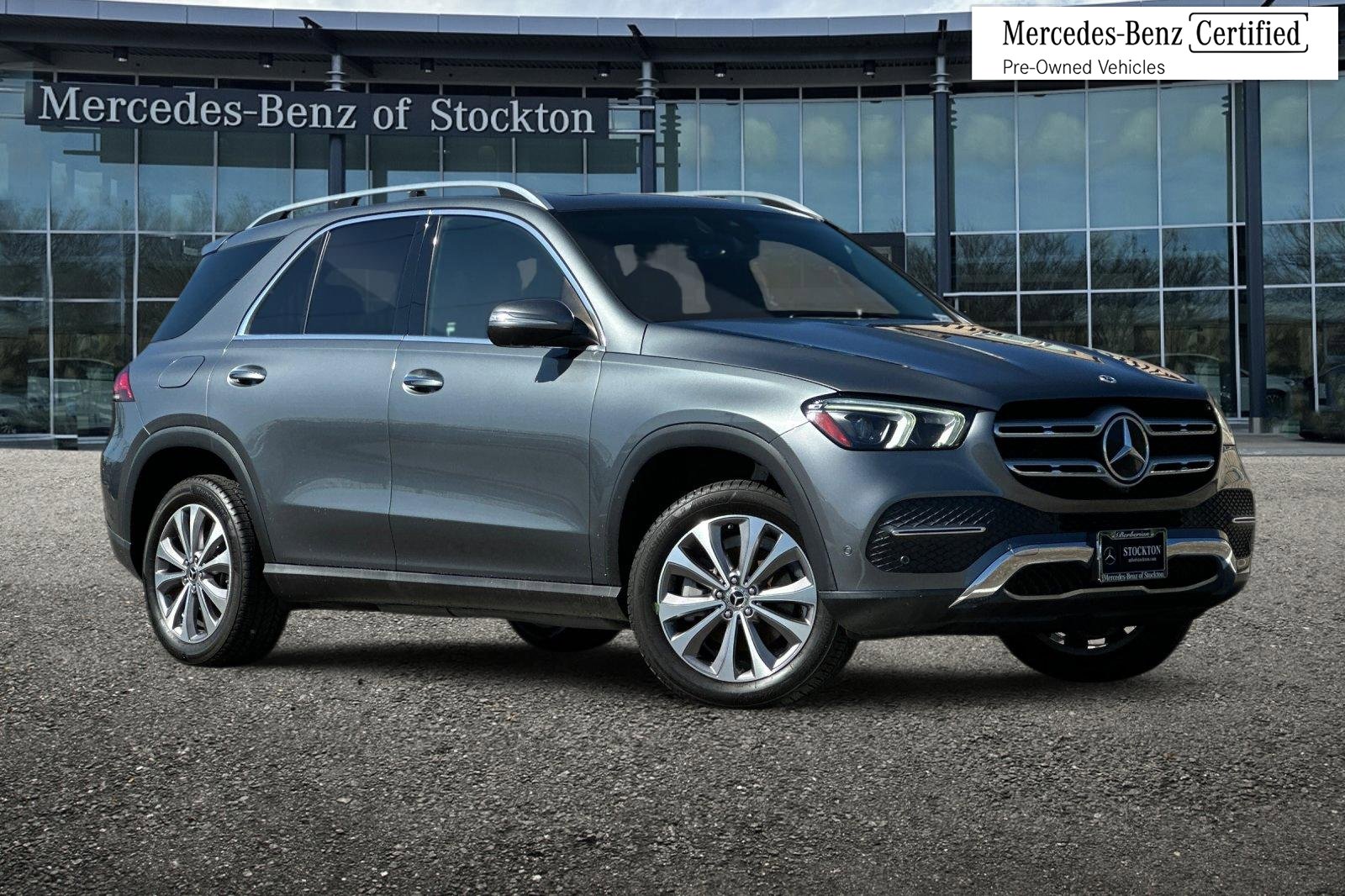 Certified 2022 Mercedes-Benz GLE 350 4MATIC w/ Premium Package image 1