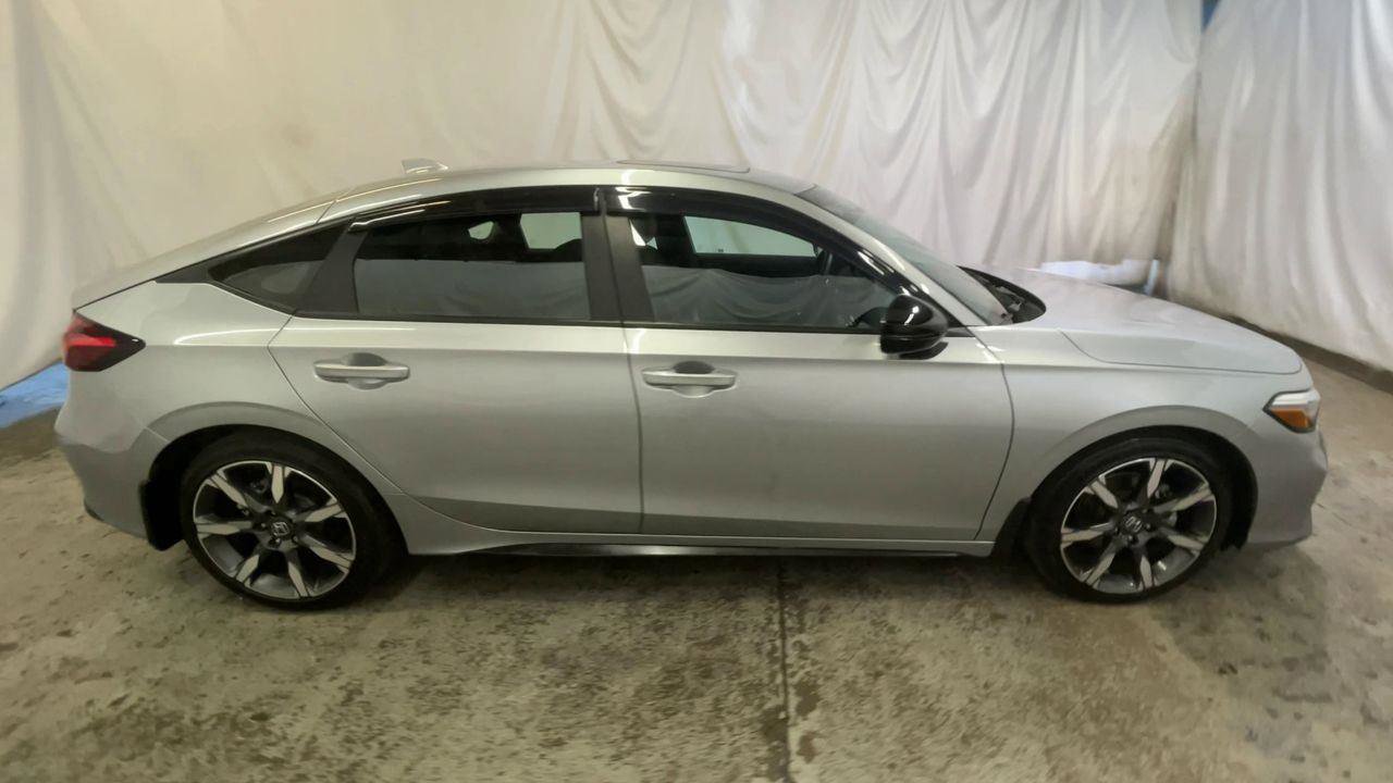 Certified 2025 Honda Civic Sport Touring image 9