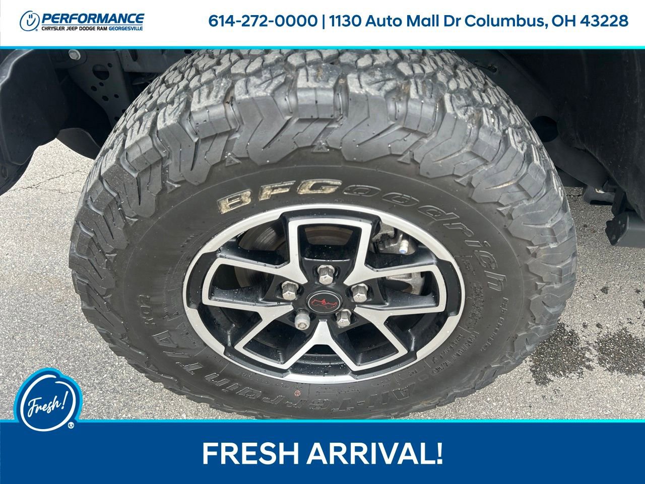 Used 2024 Jeep Wrangler Unlimited Rubicon w/ Technology Group AWD/4WD image 8