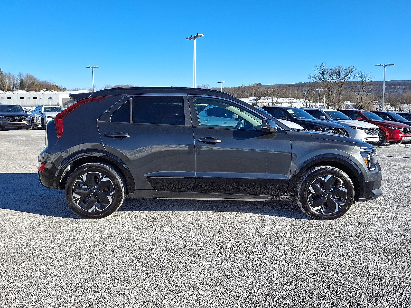 Used 2024 Kia Niro Wind w/ Wind Preserve Package image 7