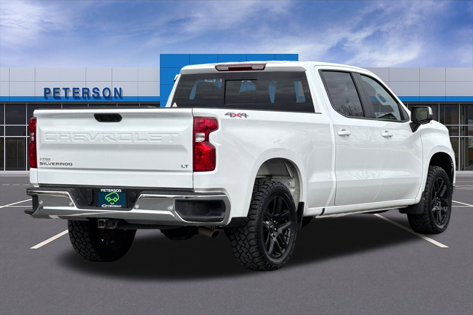 Certified 2024 Chevrolet Silverado 1500 LT w/ Safety Package AWD/4WD image 4