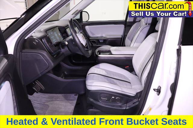 Used 2022 Rivian R1T Adventure AWD/4WD image 24