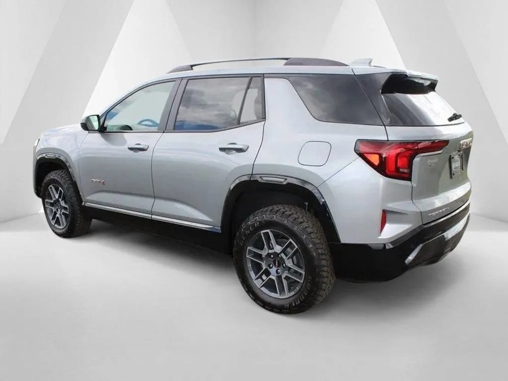 New 2026 GMC Terrain AT4 AWD/4WD image 5