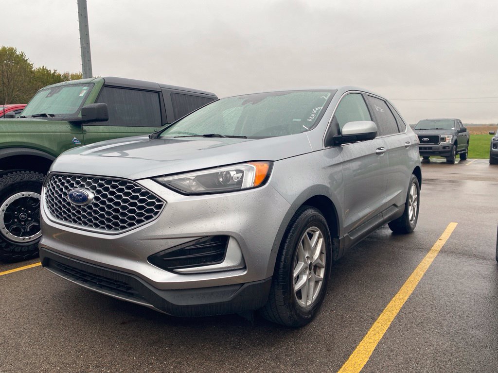 Used 2024 Ford Edge SEL AWD/4WD image 18