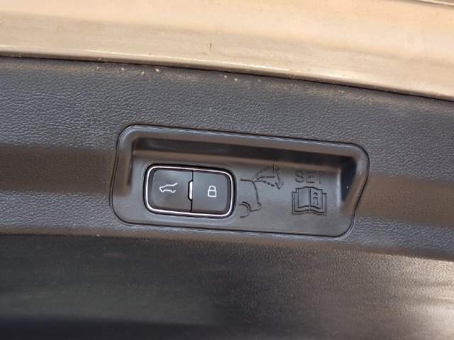 Certified 2024 Ford Explorer Limited w/ Limited Technology Package RWD image 36
