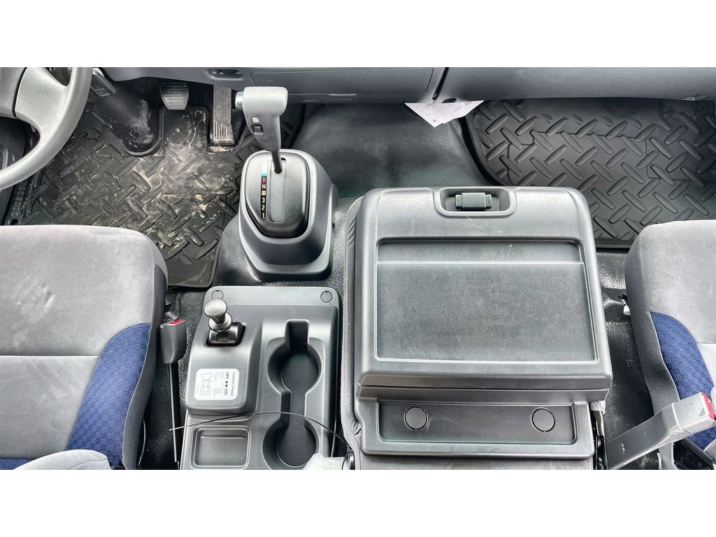 New 2024 Chevrolet Low Cab Forward 6500XD image 14