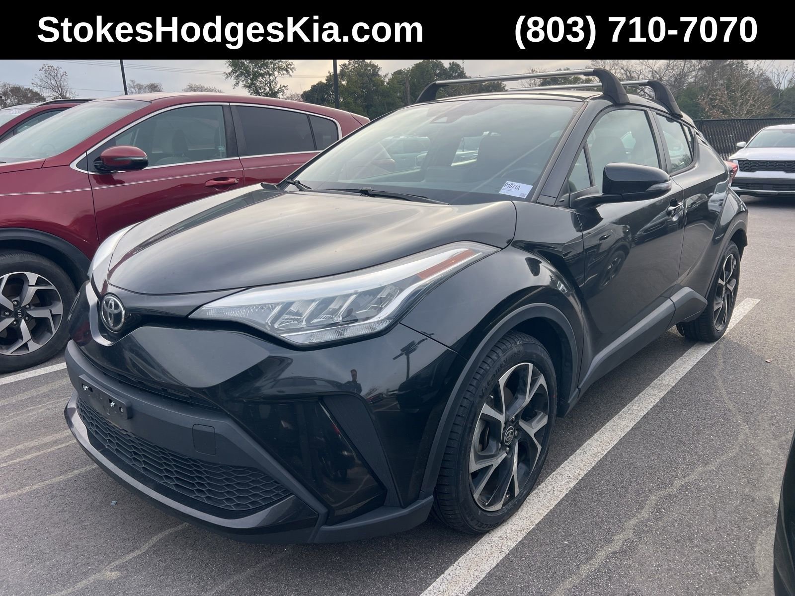 Used 2021 Toyota C-HR XLE video 1