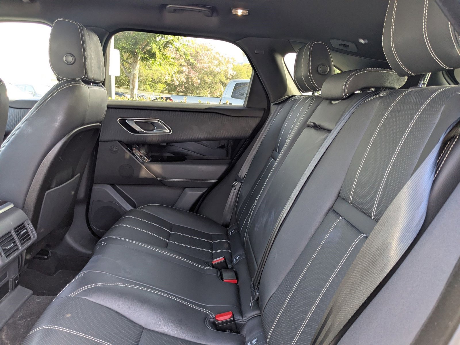 Used 2020 Land Rover Range Rover Velar S AWD/4WD image 15