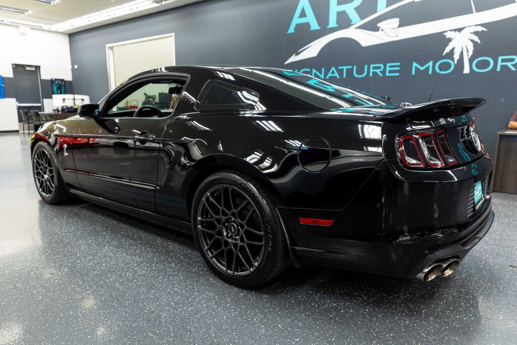 Used 2014 Ford Mustang Shelby GT500 w/ Equipment Group 821A RWD image 7