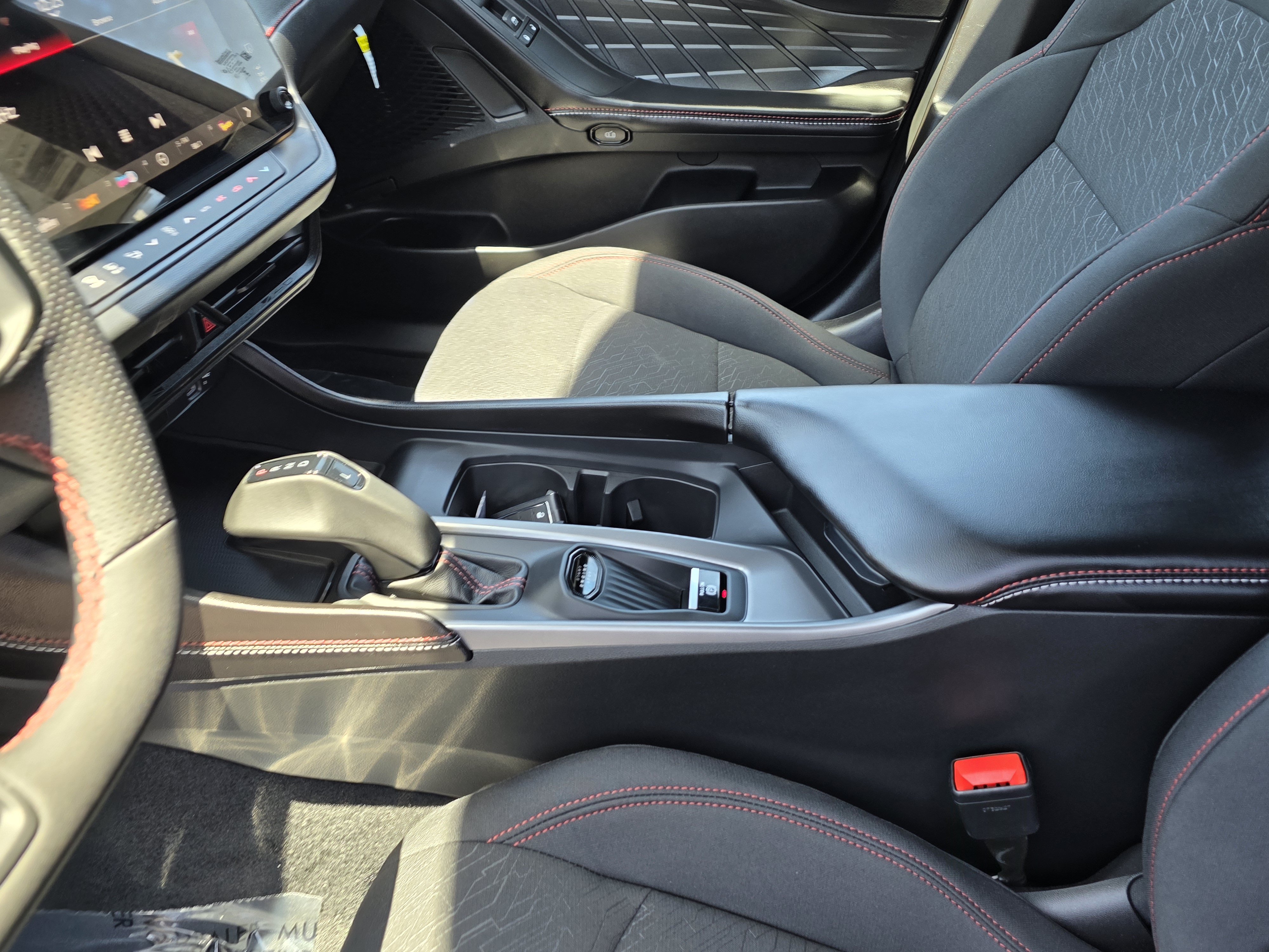 New 2026 Dodge Charger R/T w/ Blacktop Package AWD/4WD image 13
