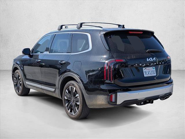 Used 2024 Kia Telluride SX w/ Towing Package FWD image 7