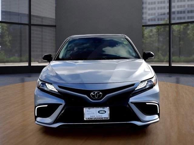 Used 2023 Toyota Camry XSE image 8