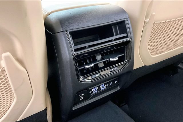 Used 2022 Jeep Grand Cherokee Limited 4xe w/ Luxury Tech Group II AWD/4WD image 9