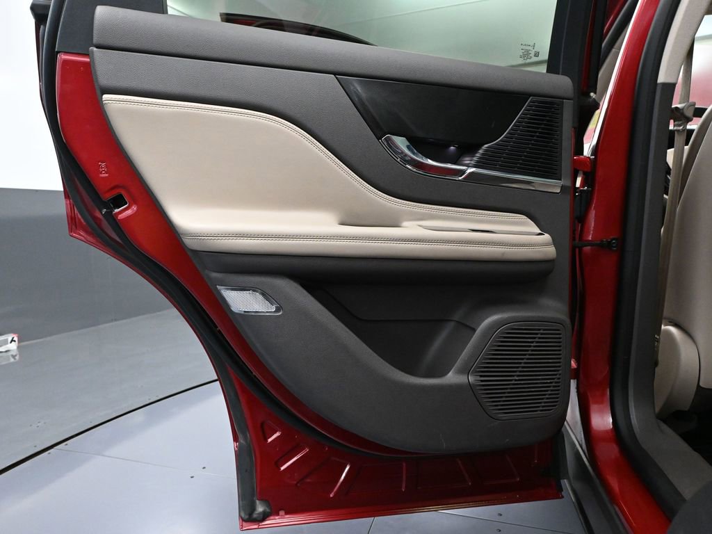 Used 2022 Lincoln Corsair Reserve w/ Equipment Group 201A image 41