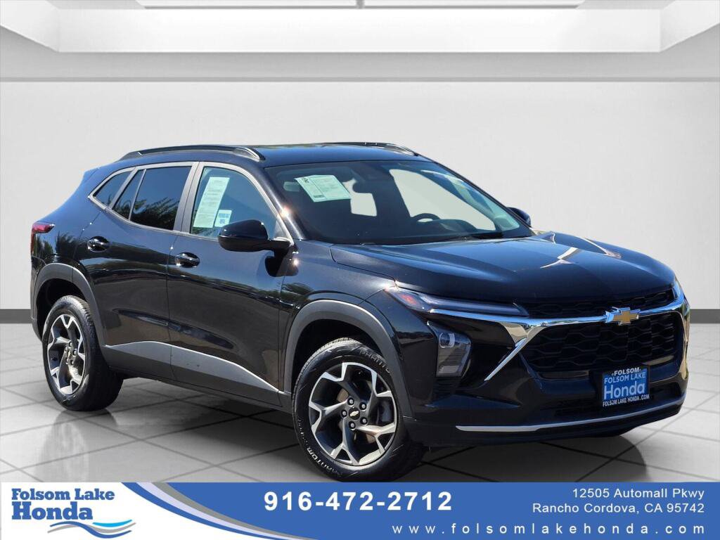 Used 2024 Chevrolet Trax LT