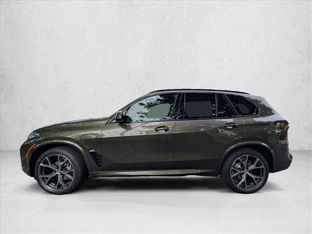 New 2026 BMW X5 xDrive50e w/ M Sport Package AWD/4WD image 7