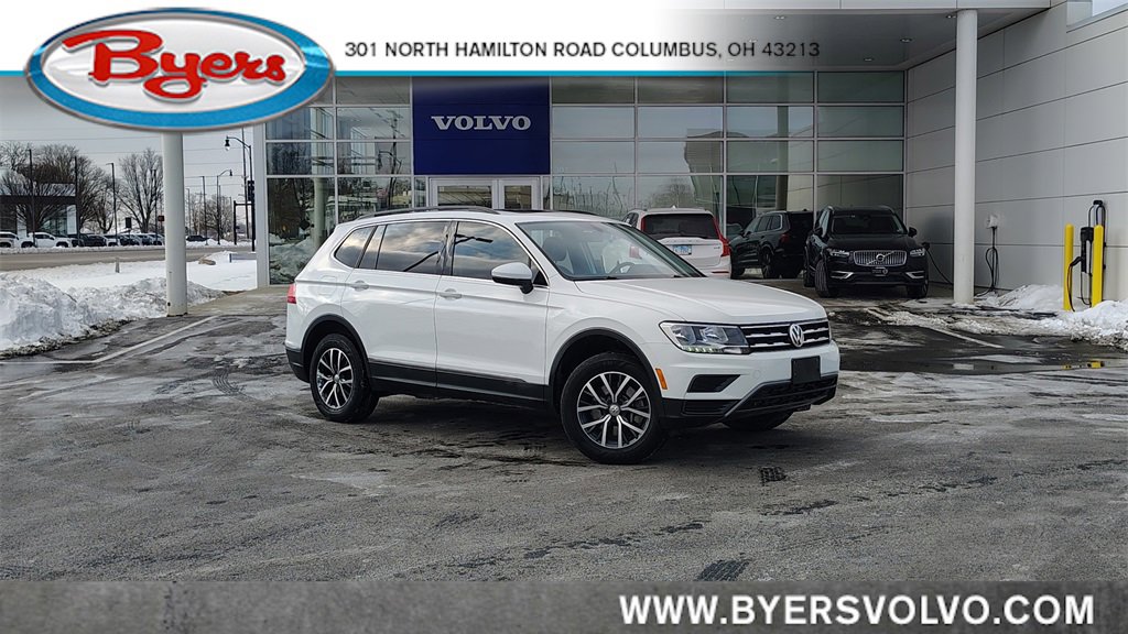 Used 2020 Volkswagen Tiguan SE w/ Panoramic Sunroof Package image 1