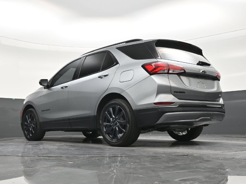 Used 2024 Chevrolet Equinox RS w/ RS Leather Package FWD image 22