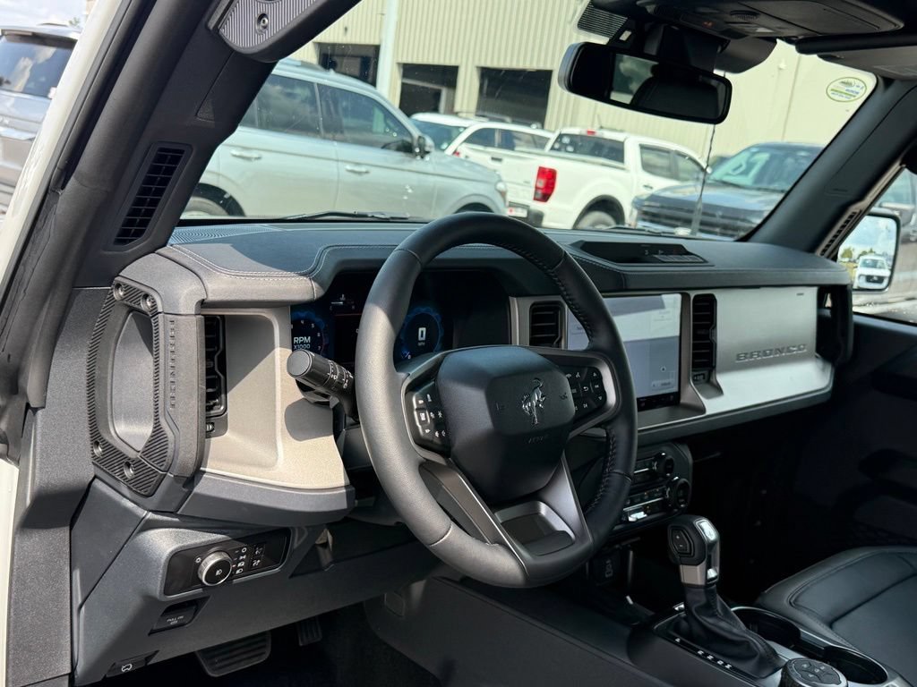 New 2026 Ford Bronco Outer Banks AWD/4WD image 4