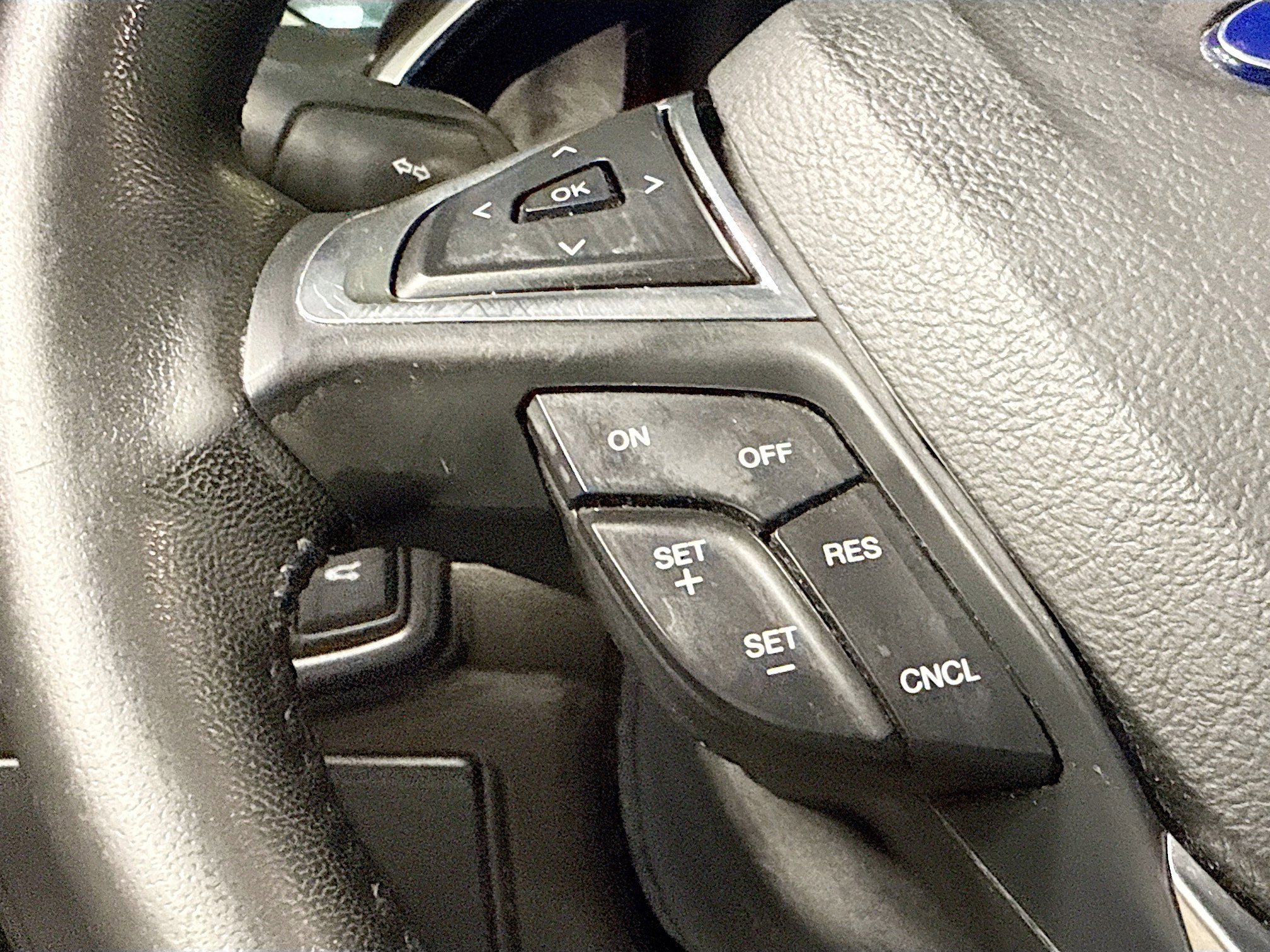 Used 2017 Ford Edge Titanium w/ Equipment Group 301A FWD image 37