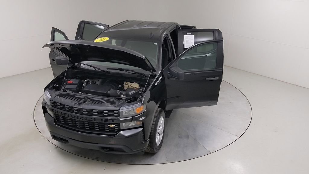Used 2021 Chevrolet Silverado 1500 Custom AWD/4WD image 42
