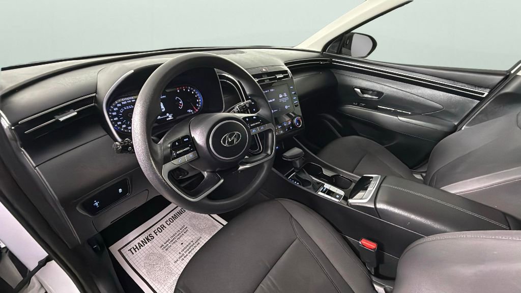 Used 2022 Hyundai Tucson SE image 13